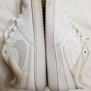 Nike low top shoes